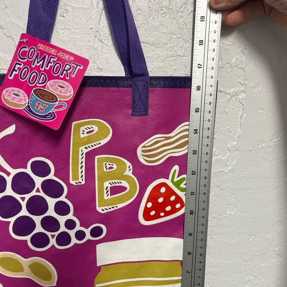 Trader Joe's Mac & Cheese PB & J  Reusable Bag Tote - Picture 4 of 4